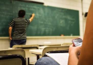 El profesor, la profesora : Le professeur