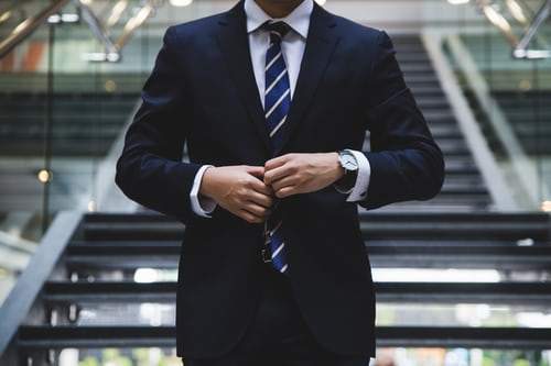 ¿Por qué no trabajas? : Pourquoi ne travailles-tu pas ?