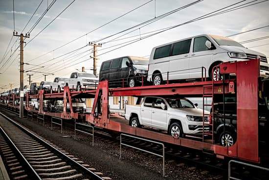 ¡Cuántos coches! : Que de voitures!